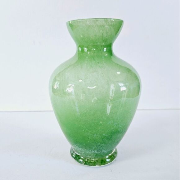 Vintage Green Mottled Art Glass Steuben Cluthra Style Flare Neck Round Base Vase - Picture 2 of 9